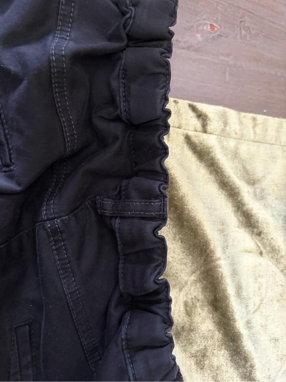 Club of Comfort Black Button-Front Stretch Pants - Picture 8 of 12